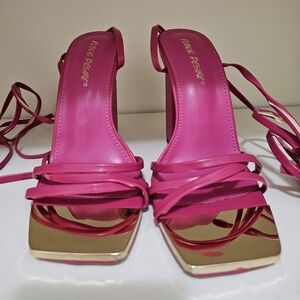 PUBLIC DESIRE PINK BLOCK HEEL size 7.0